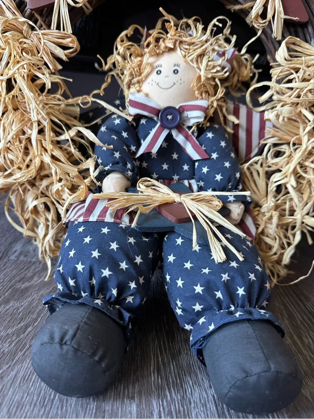 Vintage Folk Art American Doll Door Wreath Stars & Stripes Home Decor Classic